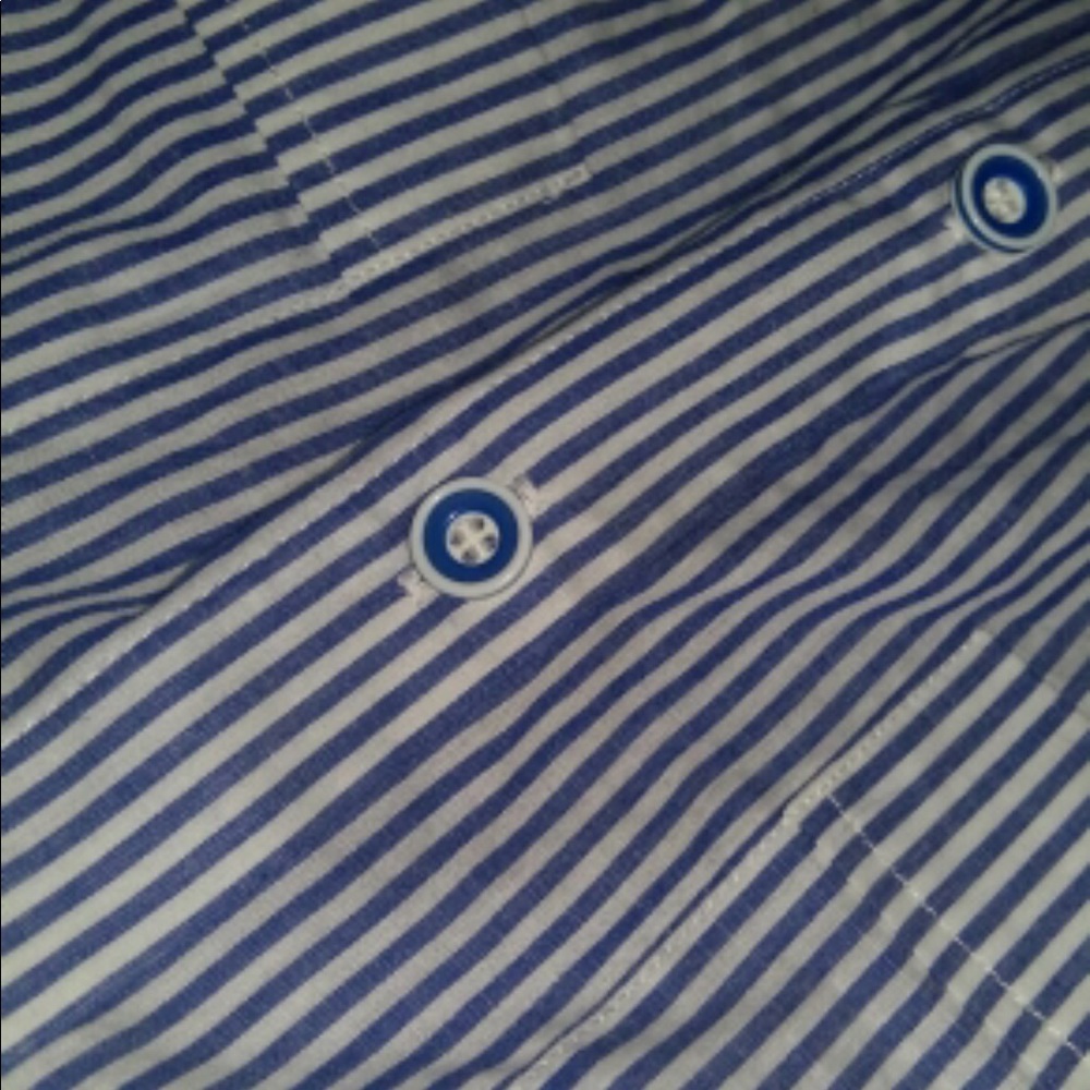 🎉HP!💃🏻💕🎉😄Beautiful butom down shirt skort. - Picture 5 of 5